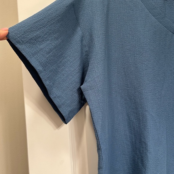 Two Piece Set - Shorts and Tee - Picture 4 of 6